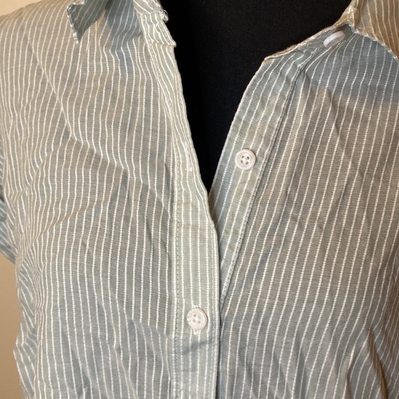 NWT! Casa Cabana Sammie Dobby Stripe Short Sleeve Button-Up Tunic Shirt - Picture 4 of 8